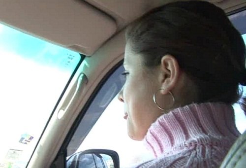 Девушка готовиться к роли в порно Девушка готовиться к роли в порно