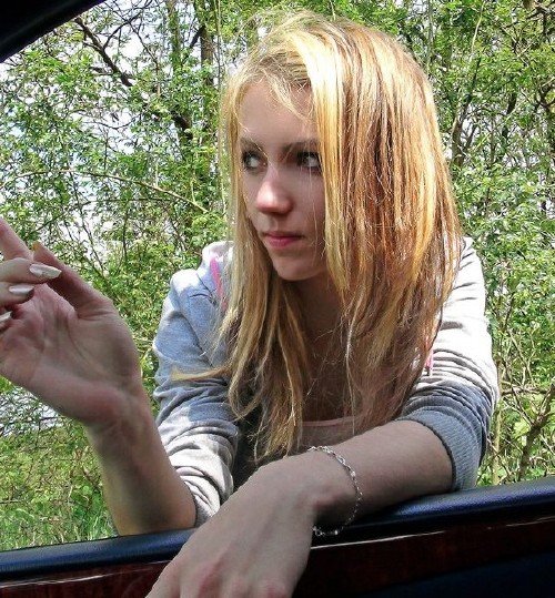 Довез юуную блондиночку но не просто так... Довез юуную блондиночку но не просто так...